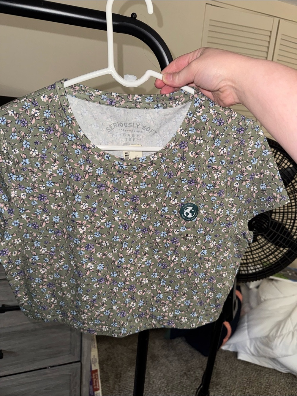 NWT Aeropostale crop top